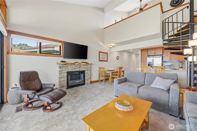 Property photo for 100 Lake Chelan Shores Dr. #3-8, Chelan photo 7