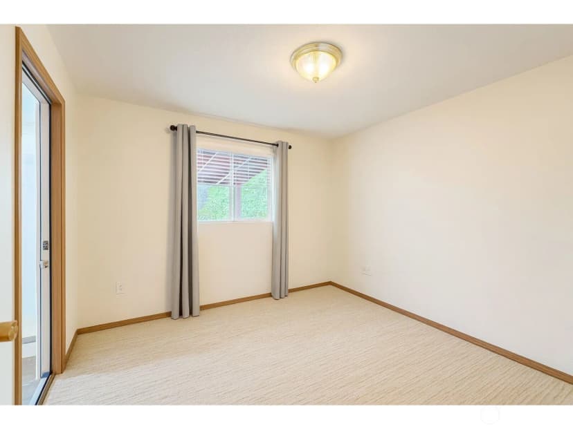 Property photo for 280 E Clonakilty Drive, Shelton photo 13