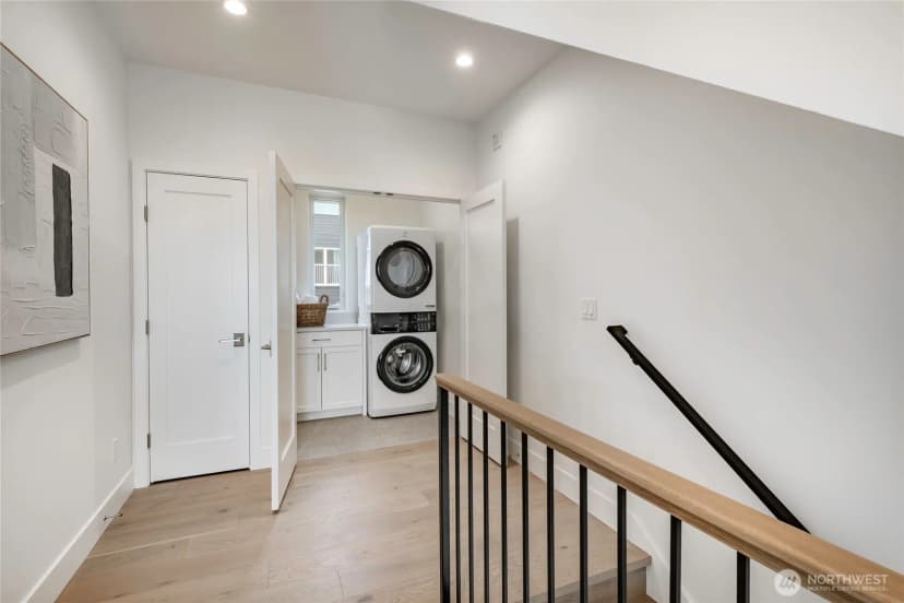 Property photo for 1553 Mitchell Avenue #3, Blaine photo 23
