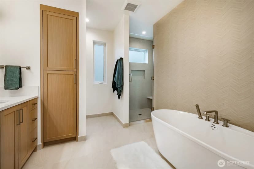 Property photo for 1553 Mitchell Avenue #3, Blaine photo 24