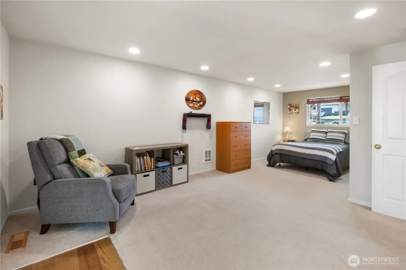 Property photo for 4013 N Whitman Street, Tacoma photo 13