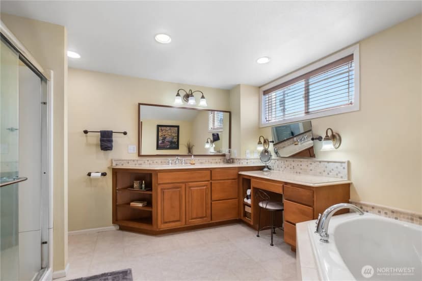Property photo for 4013 N Whitman Street, Tacoma photo 19
