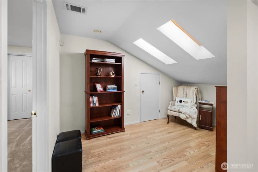Property photo for 4013 N Whitman Street, Tacoma photo 22