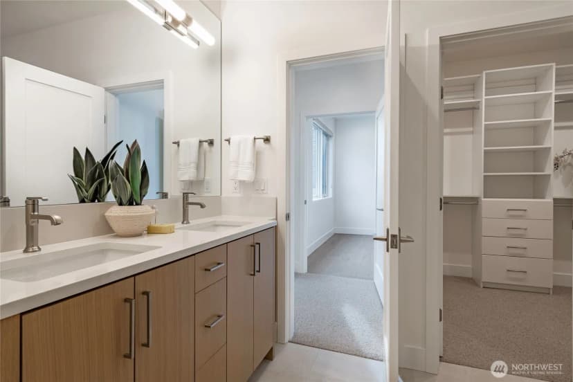 Property photo for 1557 Mitchell Avenue #2, Blaine photo 31