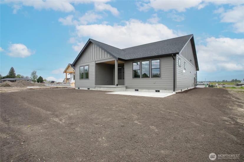 Property photo for 313 W 3rd Street S, Everson photo 34