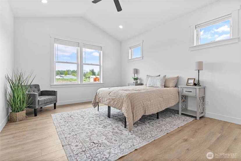 Property photo for 313 W 3rd Street S, Everson photo 20