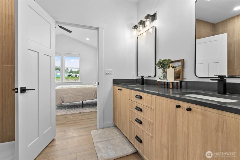 Property photo for 313 W 3rd Street S, Everson photo 23