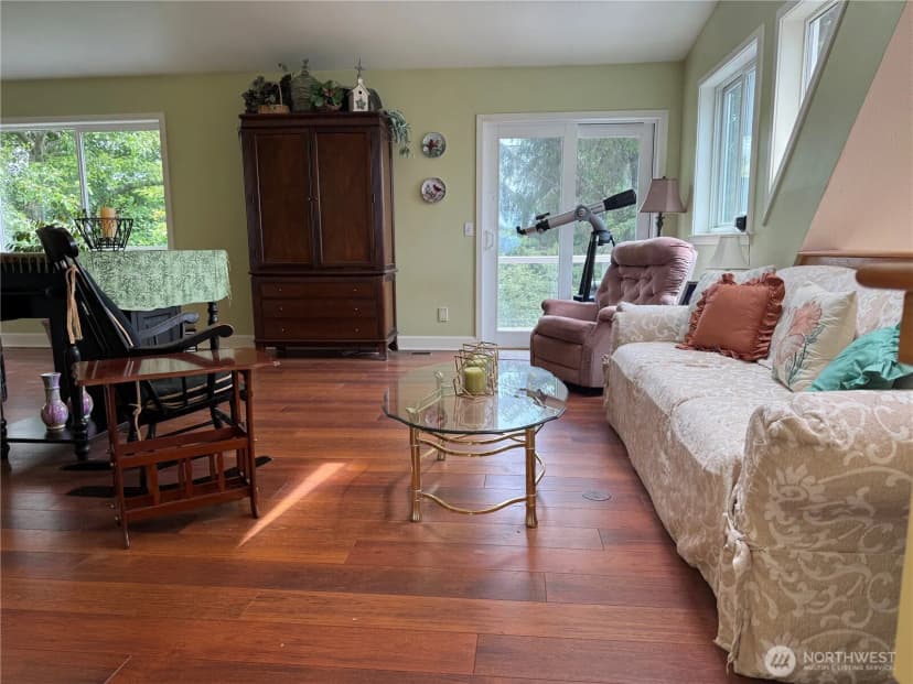 Property photo for 33704 J Place, Ocean Park photo 27