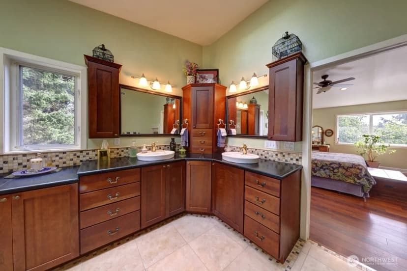 Property photo for 33704 J Place, Ocean Park photo 30