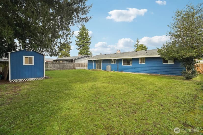 Property photo for 21712 108th Place Se, Kent photo 28
