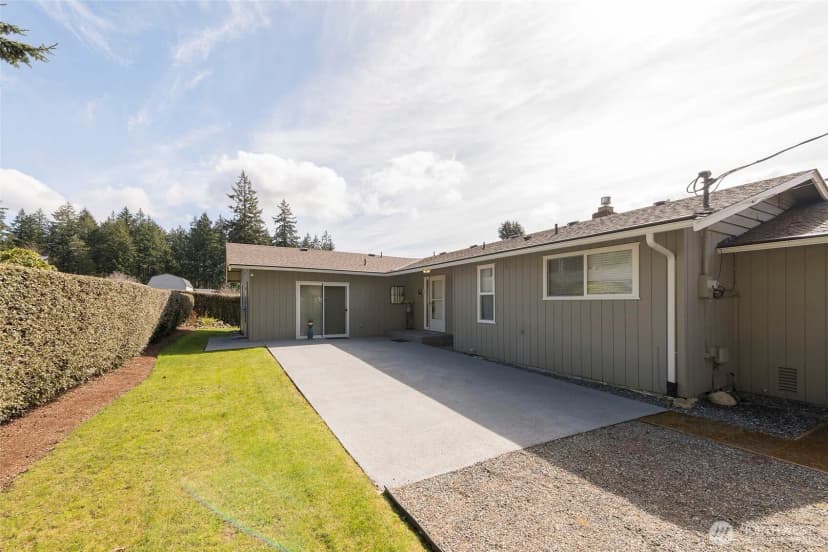 Property photo for 9613 127th Street Ct Nw, Gig Harbor photo 2