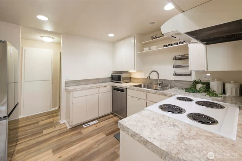 Property photo for 9613 127th Street Ct Nw, Gig Harbor photo 12