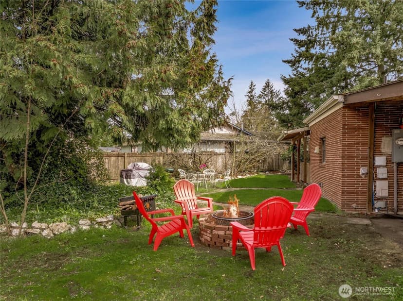 Property photo for 14235 6th Avenue Sw, Burien photo 29