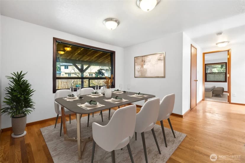 Property photo for 14235 6th Avenue Sw, Burien photo 18