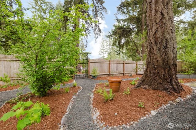 Property photo for 1822 190th Avenue Sw, Lakebay photo 4