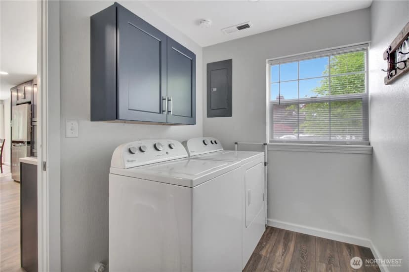 Property photo for 25431 Mountain Drive, Arlington photo 19