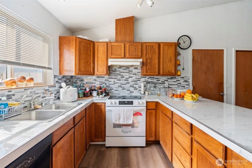 Property photo for 2852 Noble Street Sw, Tumwater photo 9