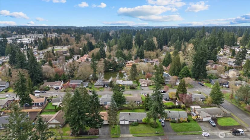 Property photo for 5508 172nd Place Sw, Lynnwood photo 21