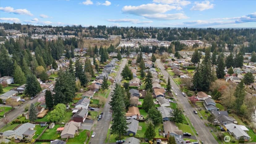 Property photo for 5508 172nd Place Sw, Lynnwood photo 24