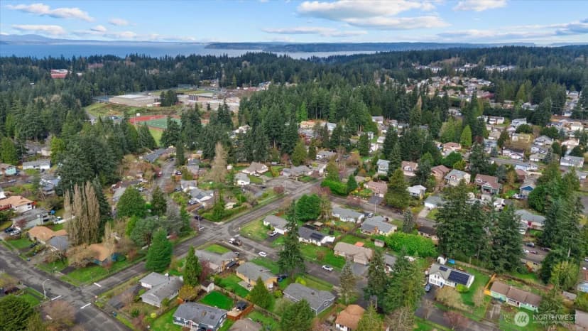 Property photo for 5508 172nd Place Sw, Lynnwood photo 26