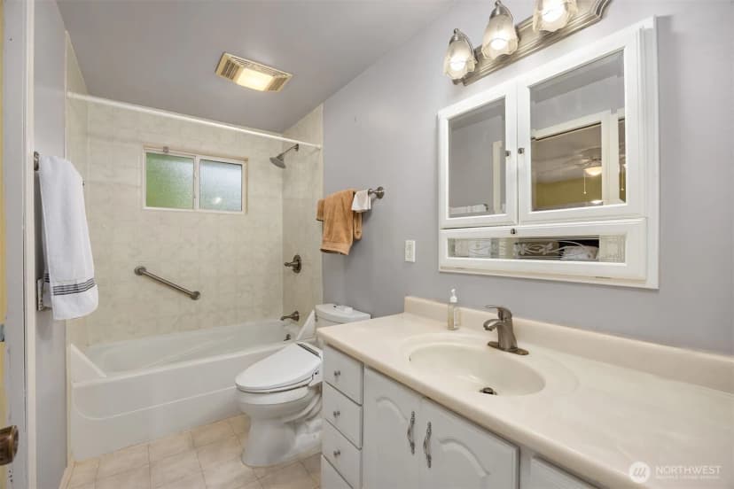 Property photo for 12734 Se 191st Place, Renton photo 11