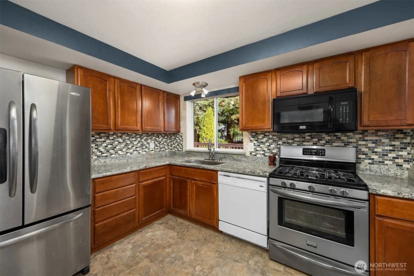 Property photo for 12734 Se 191st Place, Renton photo 8