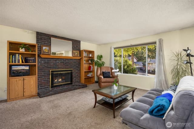 Property photo for 12734 Se 191st Place, Renton photo 3