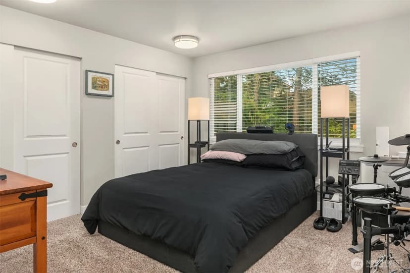 Property photo for 21404 46th Place W, Mountlake Terrace photo 8