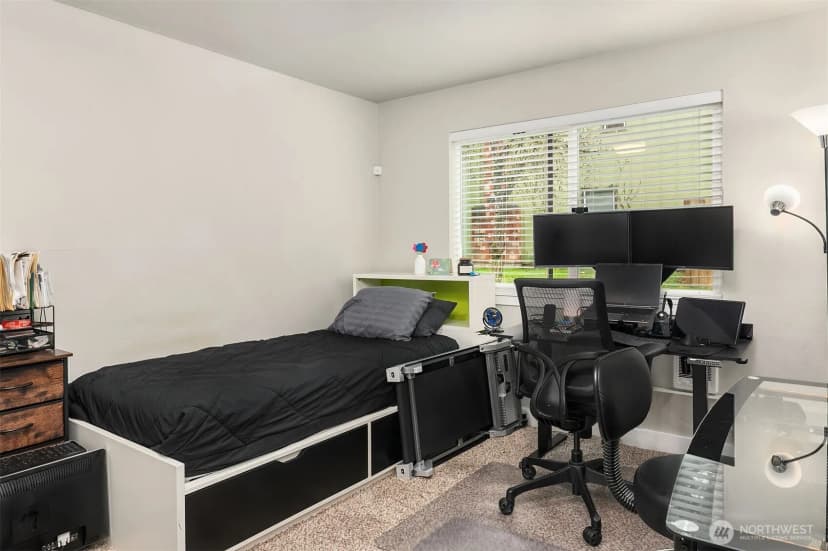 Property photo for 21404 46th Place W, Mountlake Terrace photo 10