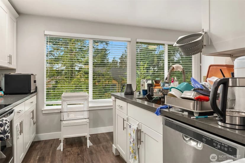 Property photo for 21404 46th Place W, Mountlake Terrace photo 21