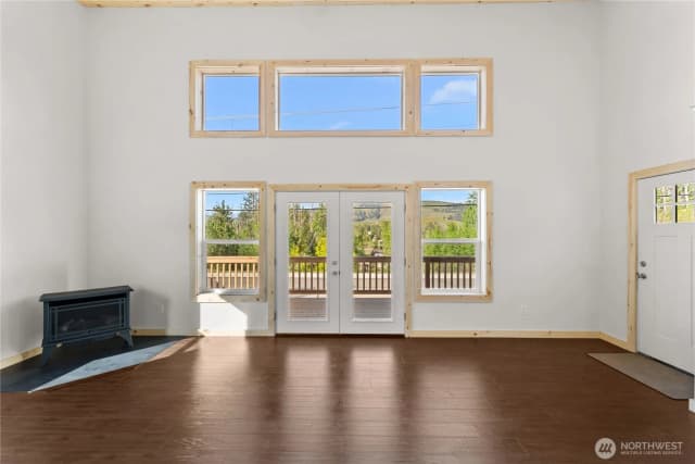 Property photo for 428 Castle Avenue, Winthrop photo 3