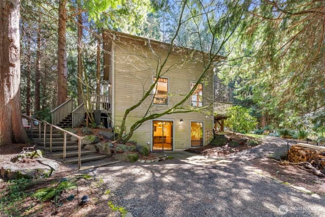 Property photo for 6201 Ne Ponderosa Boulevard, Hansville