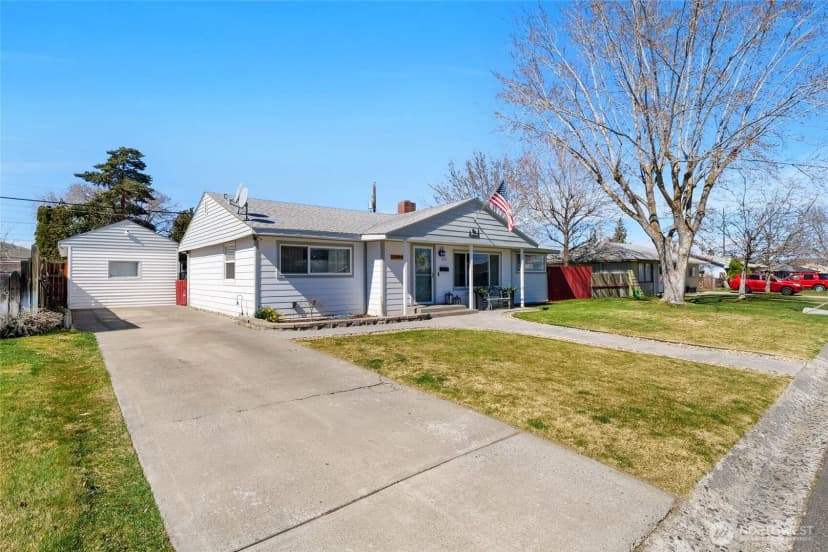 Property photo for 223 H Street Ne, Ephrata photo 4