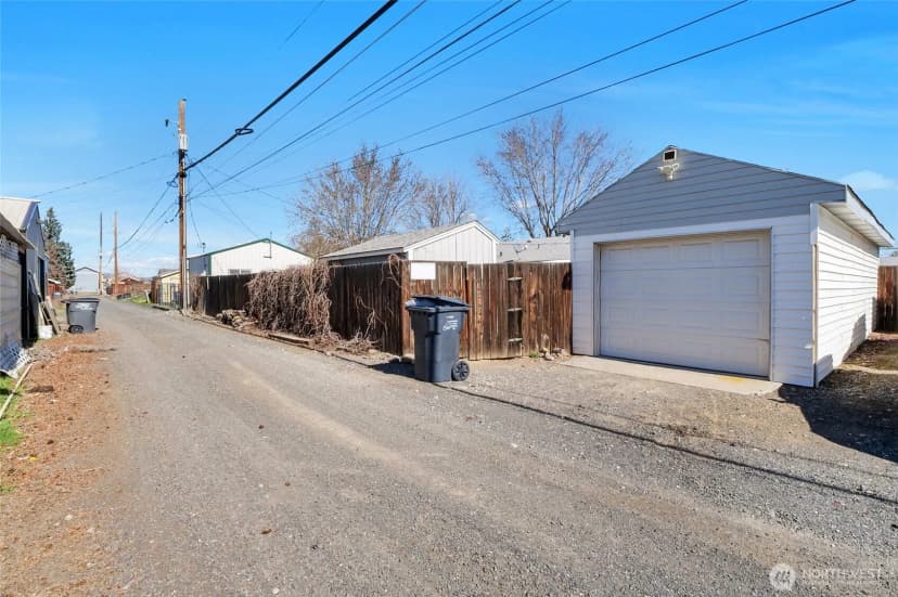Property photo for 223 H Street Ne, Ephrata photo 37