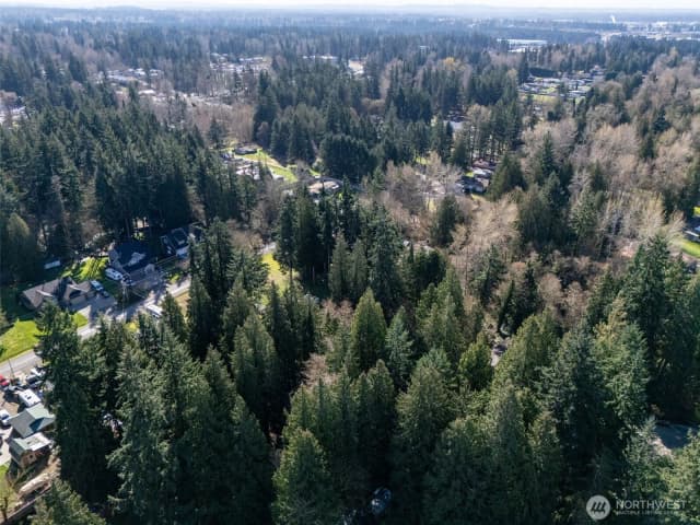 Property photo for 14508 50th Avenue E, Tacoma photo 3