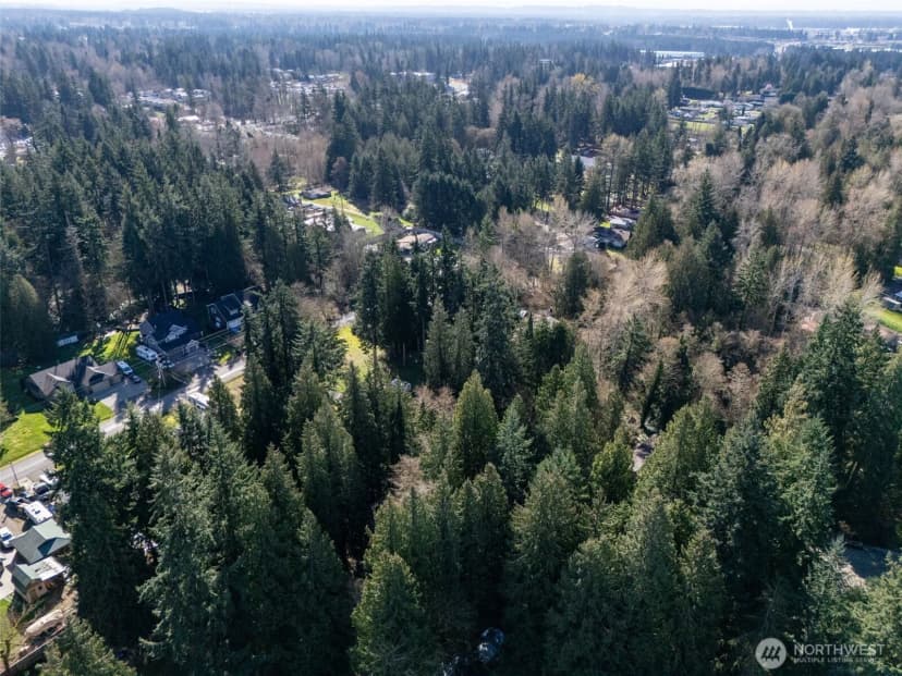Property photo for 14508 50th Avenue E, Tacoma photo 3