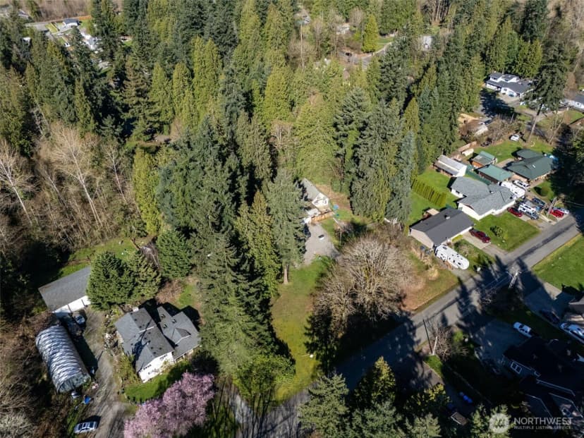Property photo for 14508 50th Avenue E, Tacoma photo 8