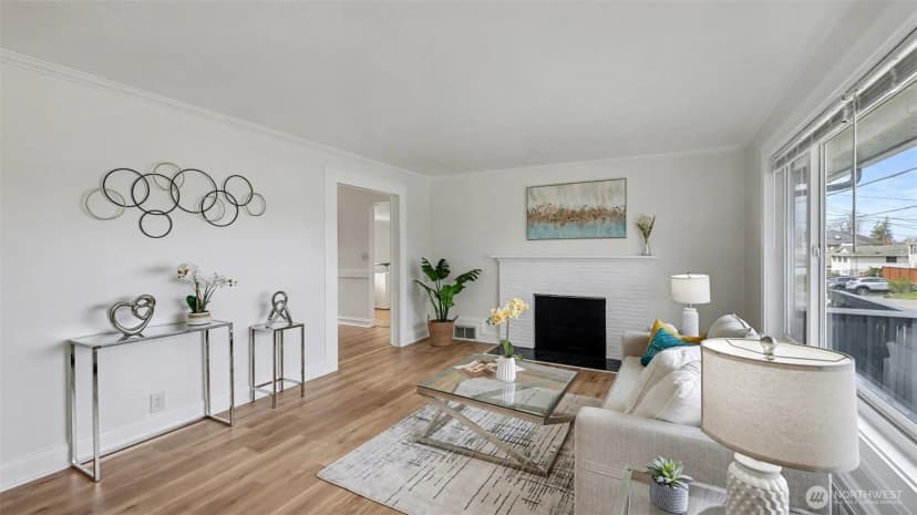 Property photo for 7301 32nd Avenue S, Seattle photo 6