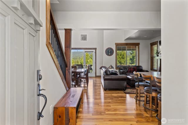 Property photo for 131 Big Hill Drive, Cle Elum photo 4