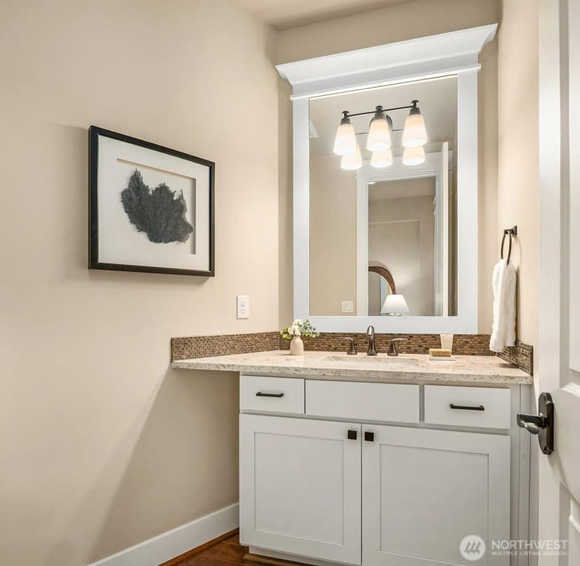 Property photo for 632 Sw 185th St, Normandy Park photo 14