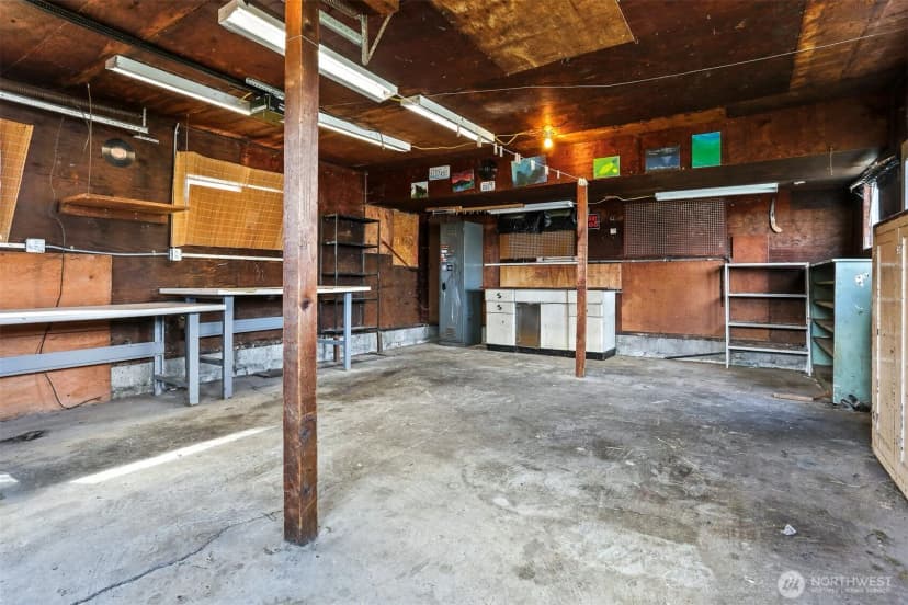 Property photo for 1257 S 116th Street, Burien photo 28