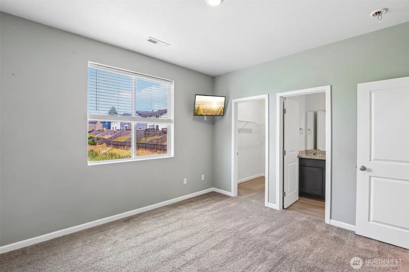 Property photo for 1312 W 17th Avenue, La Center photo 13