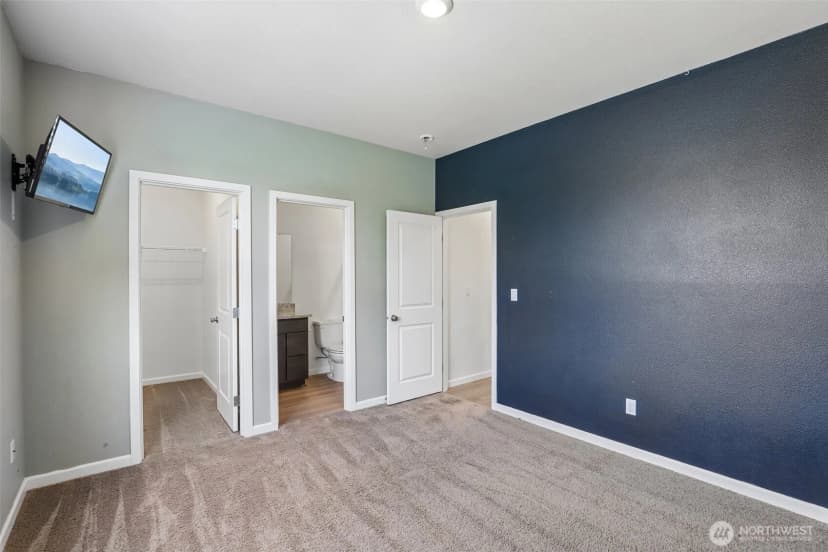 Property photo for 1312 W 17th Avenue, La Center photo 15