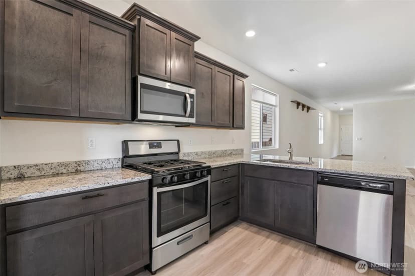Property photo for 1312 W 17th Avenue, La Center photo 12