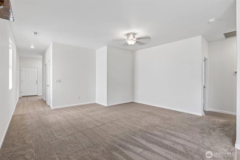 Property photo for 1312 W 17th Avenue, La Center photo 7