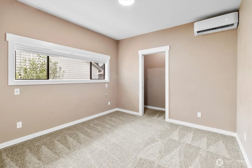 Property photo for 310 Second Street, Sumas photo 14