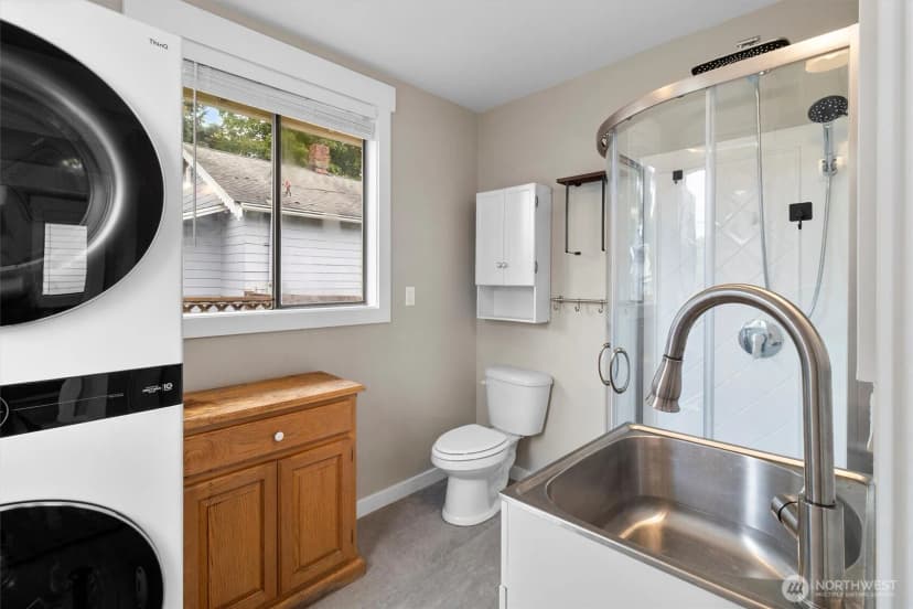 Property photo for 310 Second Street, Sumas photo 20
