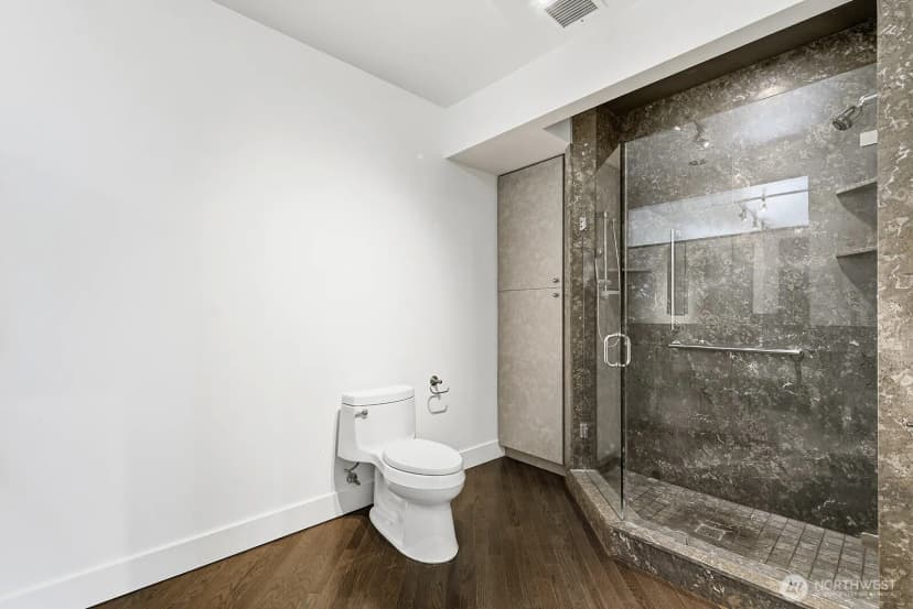 Property photo for 745 Bellevue Avenue E #402, Seattle photo 27