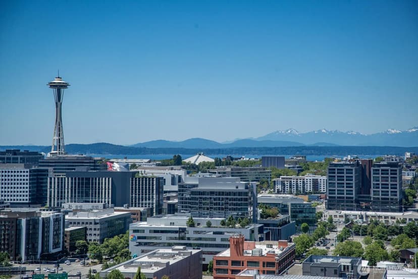 Property photo for 745 Bellevue Avenue E #402, Seattle photo 21