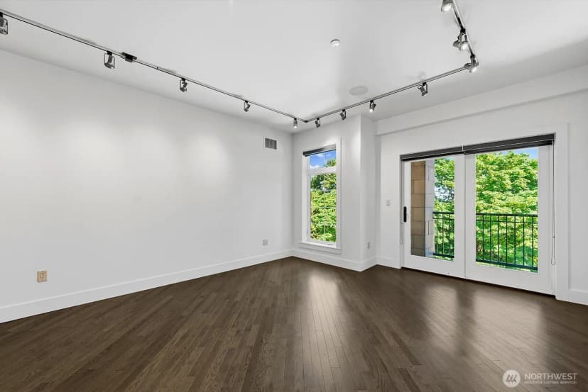 Property photo for 745 Bellevue Avenue E #402, Seattle photo 22